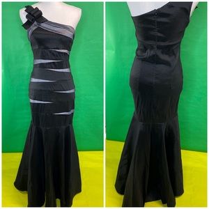 Black and gray mermaid dress